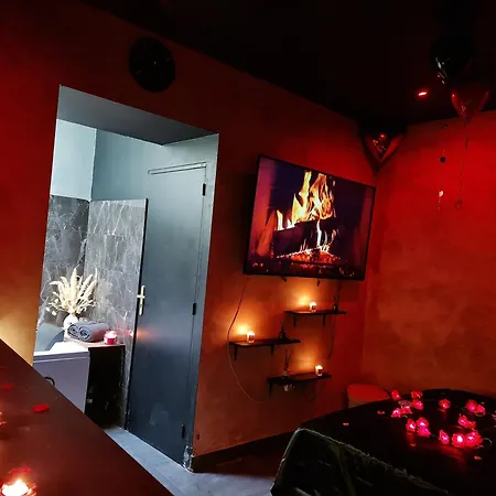 Yetişkin Oteli Jacuzzi *