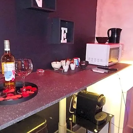 Liebeshotel Jacuzzi